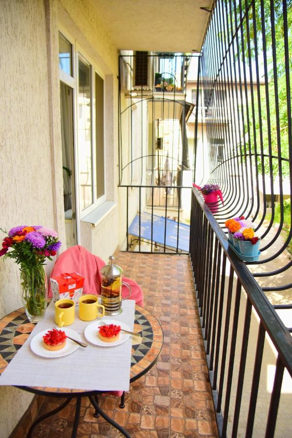 Center Of Odessa. Comfortable 2 Rooms Apartment Dış mekan fotoğraf